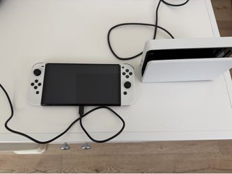 SWITCH OLED