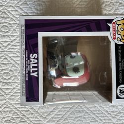 Sally on headstones Deluxe Funko Pop