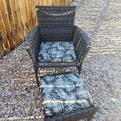 Outside Chair With Ottoman 