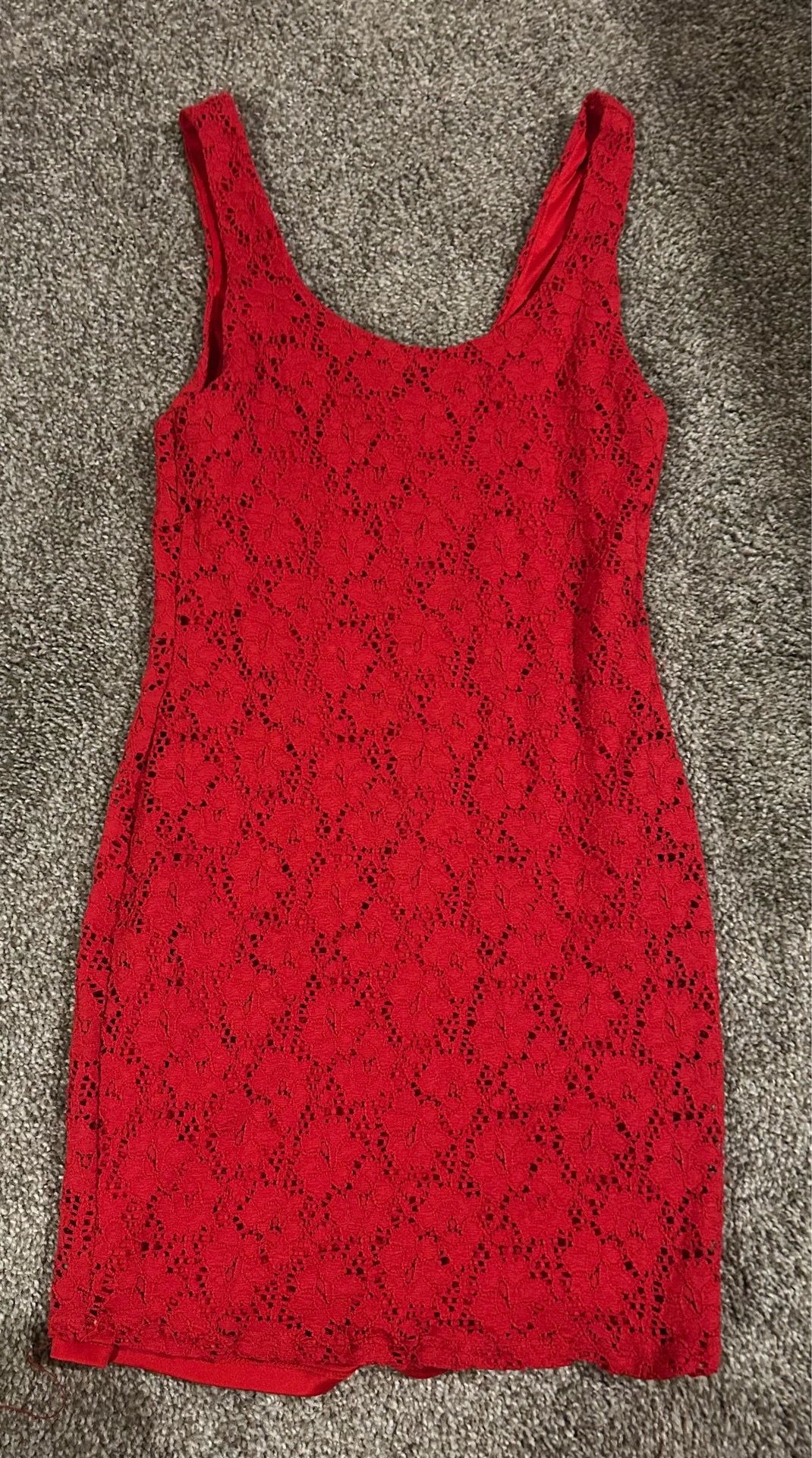 3 dresses size small