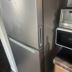 Fridge And Stove Applied For Sale 