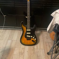 Sunburst Strat-style Guitar 