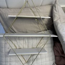 shelf white & gold
