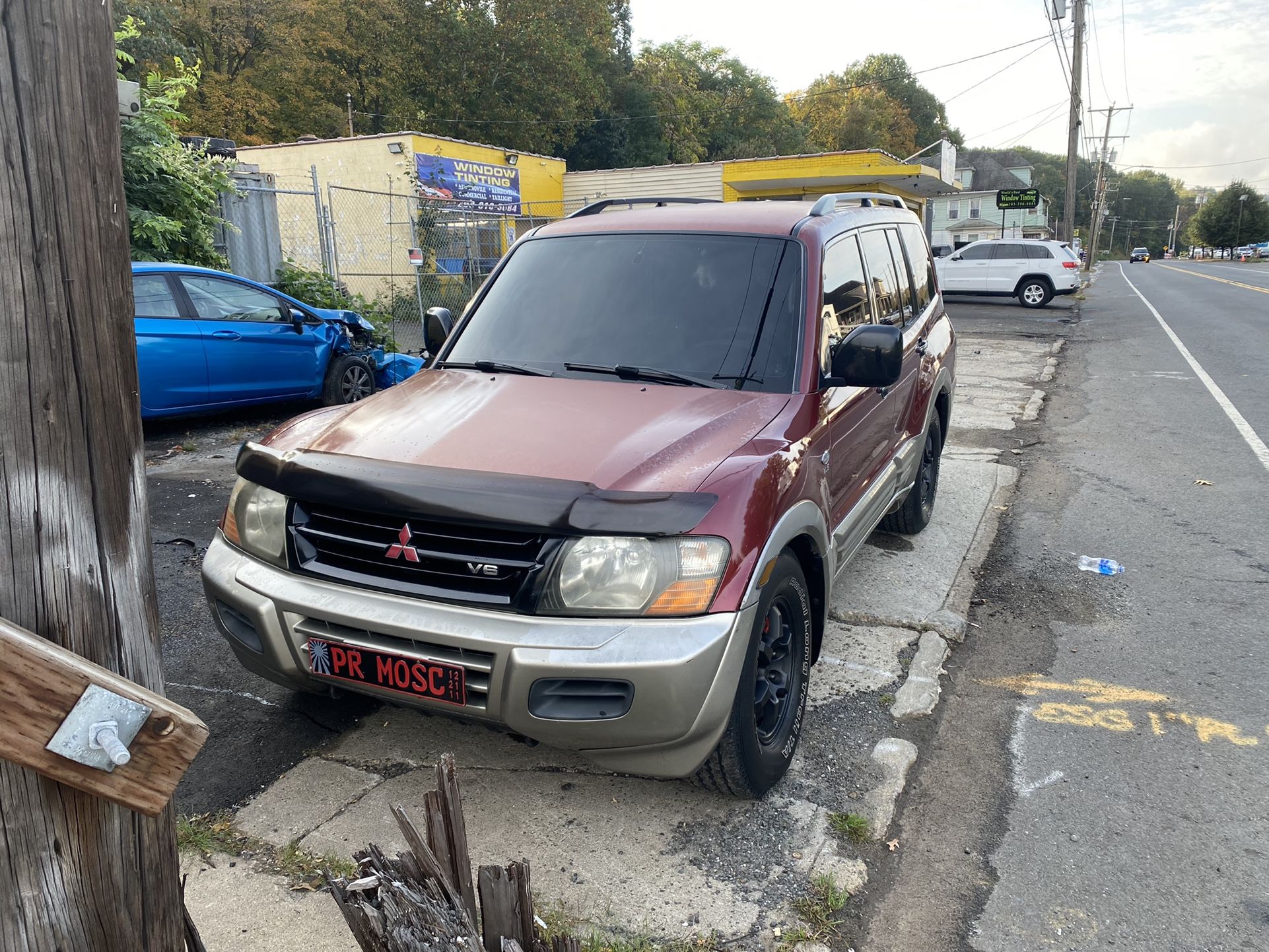 2001 Mitsubishi Montero