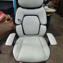 Gaming CHAIRS 