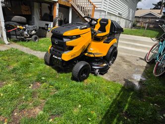 Cub Cadet XT1 LT46 Riding Mower with Bagger