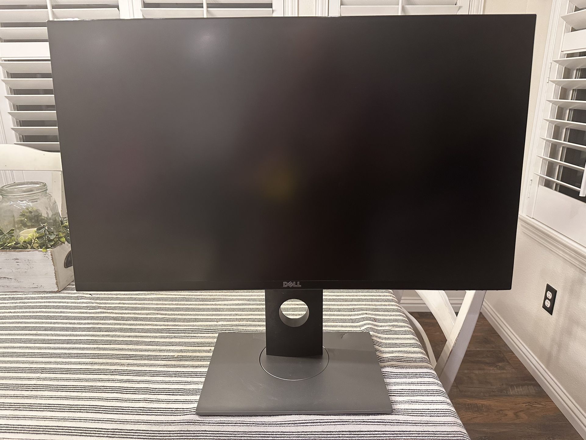 Dell 2716DG 144hz 1440p 27 Inch G-Sync Gaming Monitor