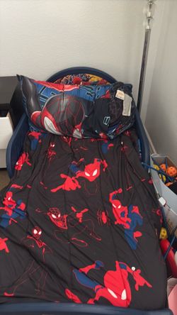 Kids toddler bed