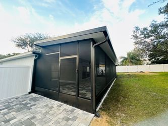 Screens Enclosure