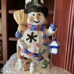 Snowman Snow House Pottery Tea Light Candle