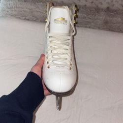 Lake Placid White Womens Size 5 Figure Skates