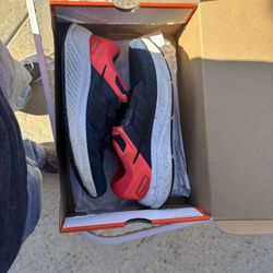 Men’s Nike Air Zoom Structure 24