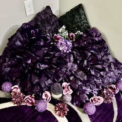 Decorative Throw Pillows 