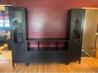 Tv Stand- Entertainment Unit. 3- Pieces. Dark Brown