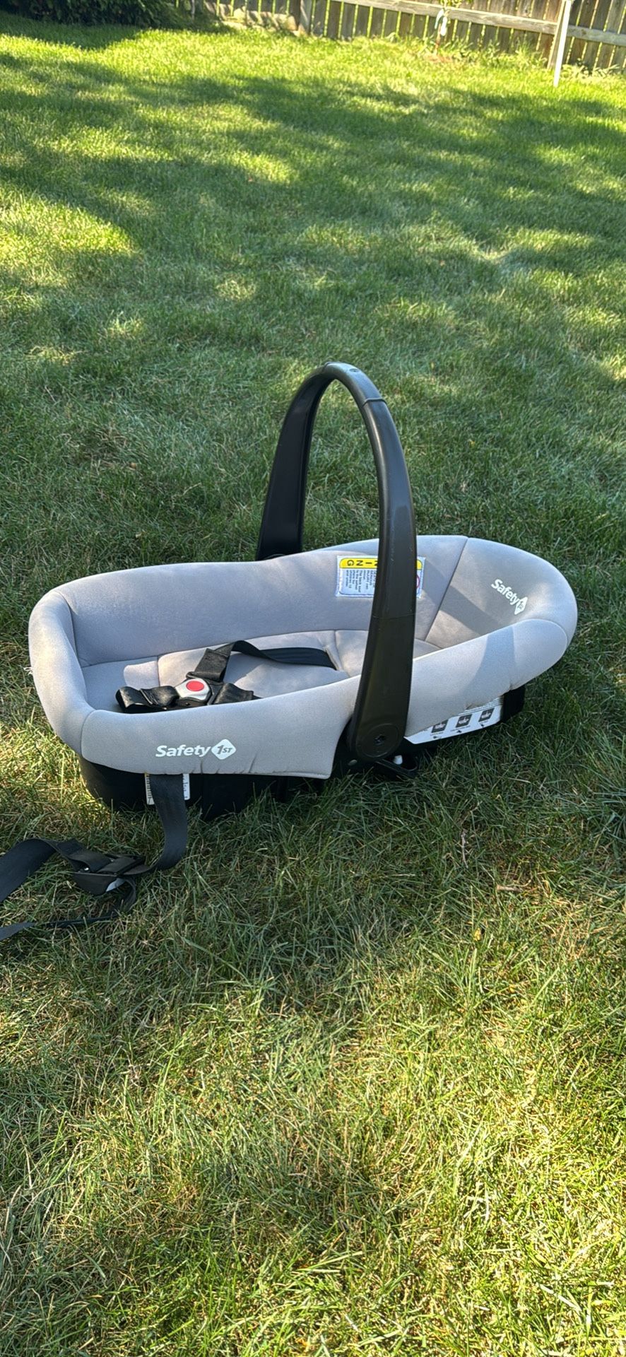 Safety 1st Dreamride LATCH Infant Car Bed