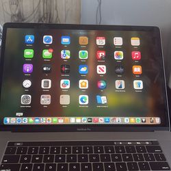 MacBook Pro 15” 2018 | i7 | 16GB RAM | Great Condition | Ready to Use