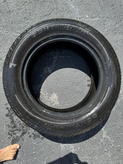245/60/18 Continental Tire