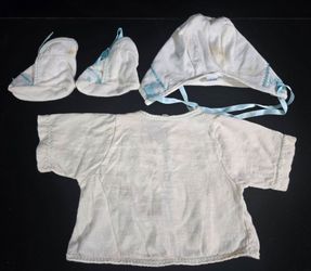 Antique/vintage layette 1933 baby set