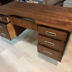 ON SALE Until 12/25! Vintage Mid Century Modern Walnut Desk
