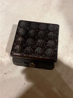 wooden trinket box