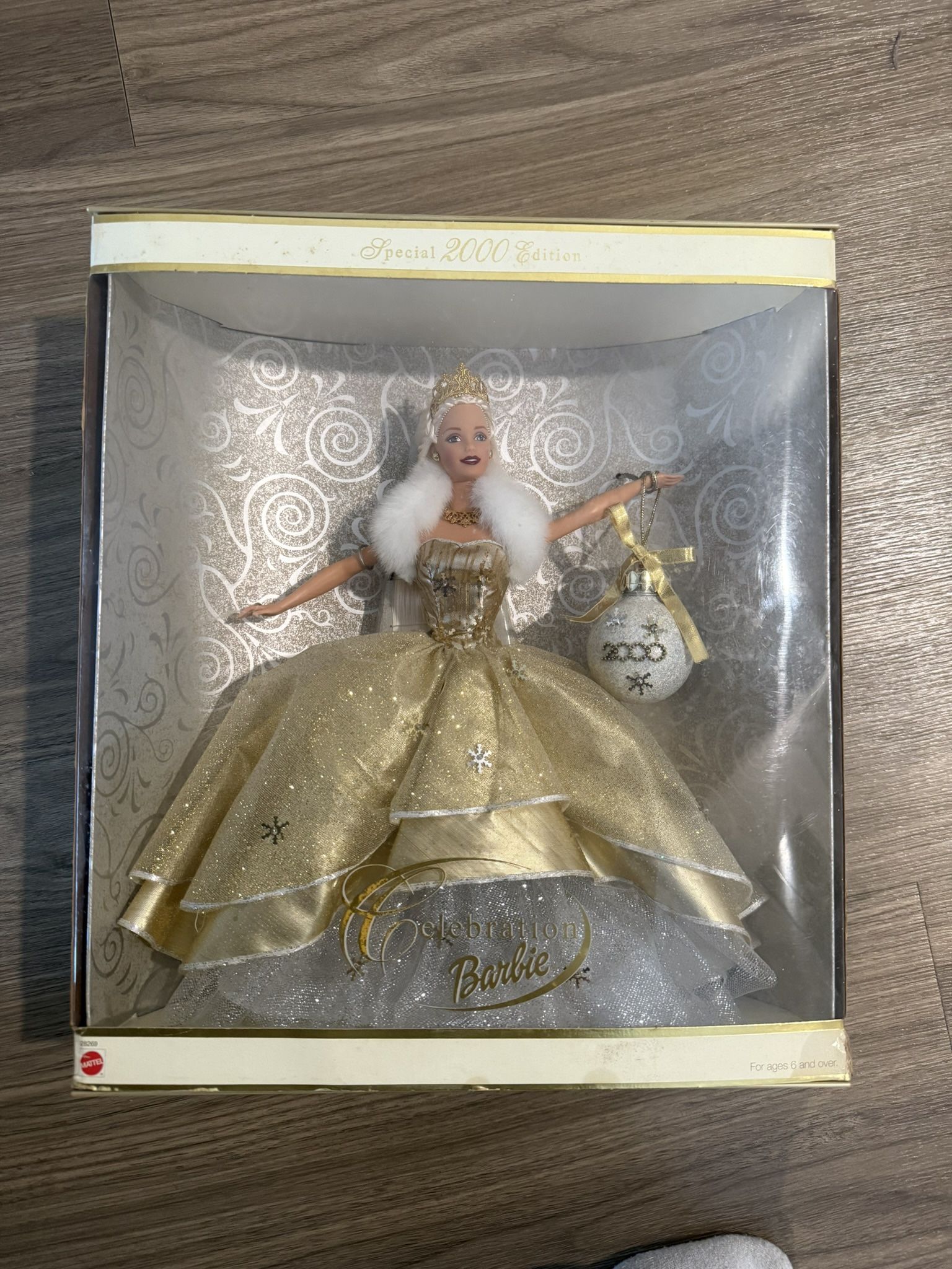 Barbiea Celebration Special Edition 2000 Holiday Doll 28269