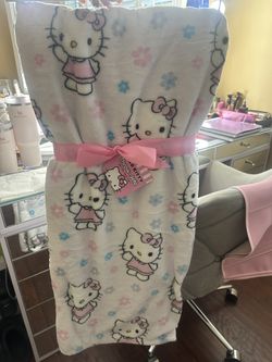 Hello Kitty Blanket 