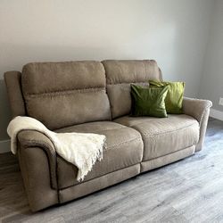 Reclinable Leather Couch