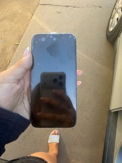 UNLOCKED IPHONE 14