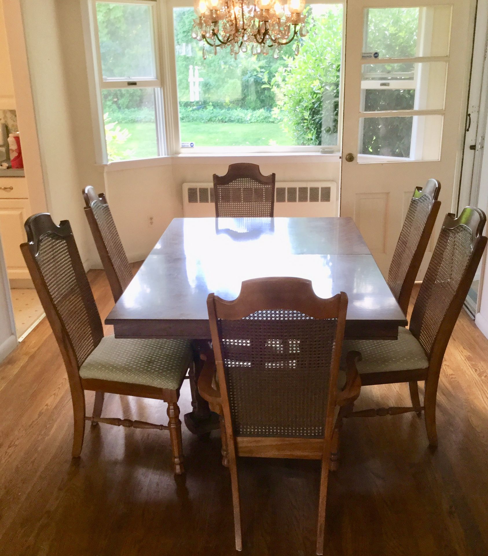 Dining Room Table & 6 Chairs for Sale in Sea Cliff, NY OfferUp