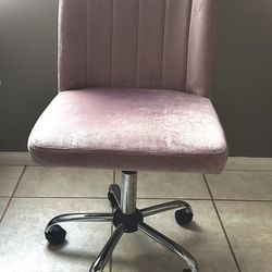 Velvet pink vanity chair 