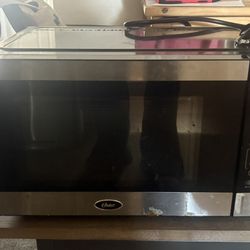 Oster Microwave 