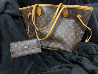 Louis Vuitton large purse and long wallet