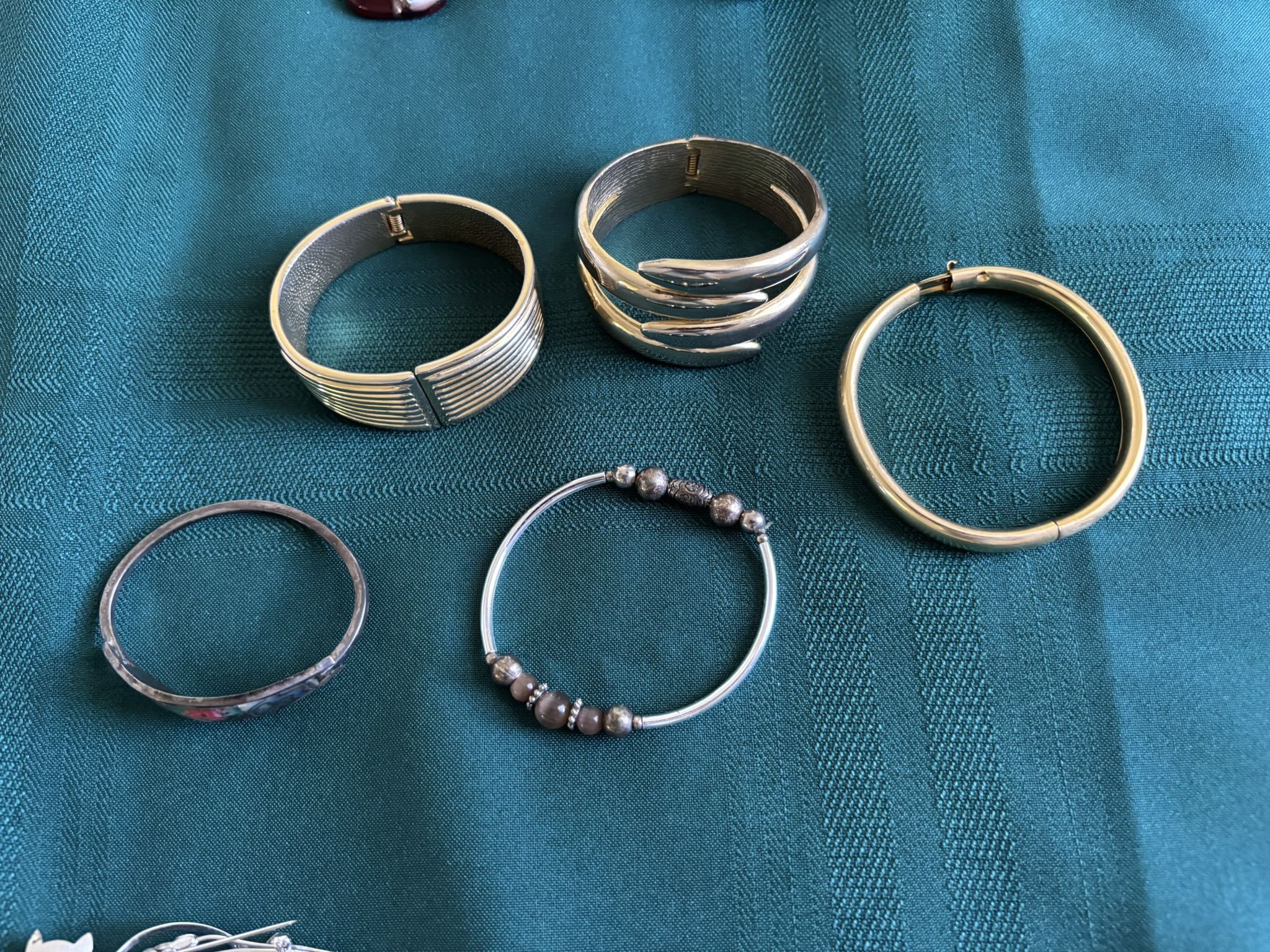 Costume Jewelry Bracelets, lot of 5, excellent condition.