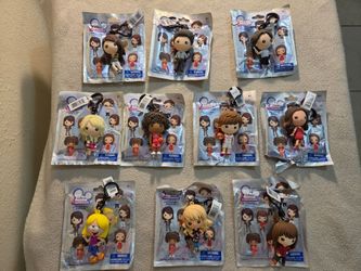 Disney Channel Throwback Collectible Bag Clips (Lizzie McGuire, Sharpay, & Hannah Montana etc.)