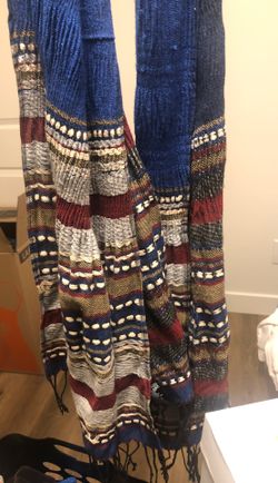 neck scarf / head wrap