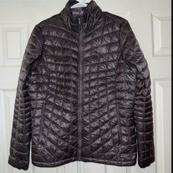 WOMENS MEDIUM NORTH FACE  COAT JACKET THERMOBALL