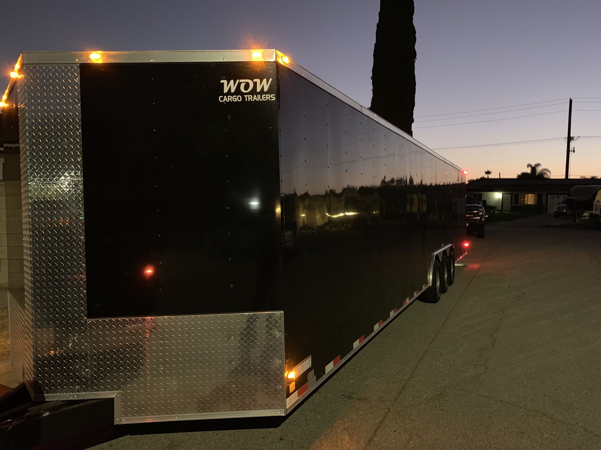 34ft enclosed trailer 2019