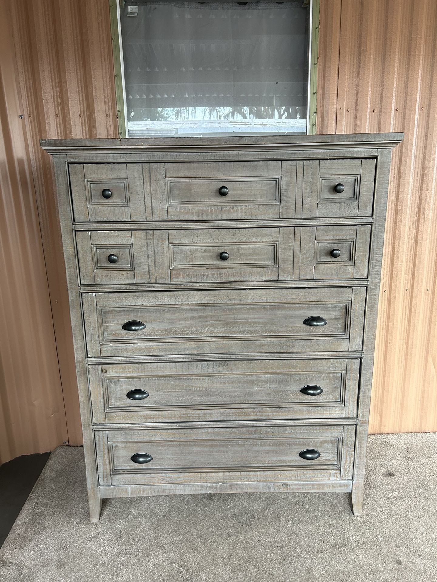 Wood Drawer Chest