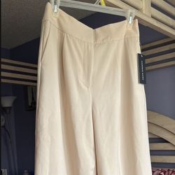 NEW Sz 8 Andrew Marc Honey Wheat Wide Leg Dress Pant. SALE. Only. $10 🍀