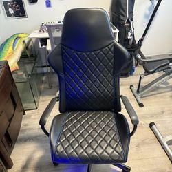 Gaming chair