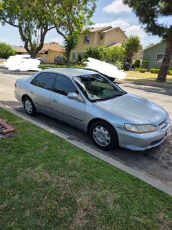 2000 Honda Accord