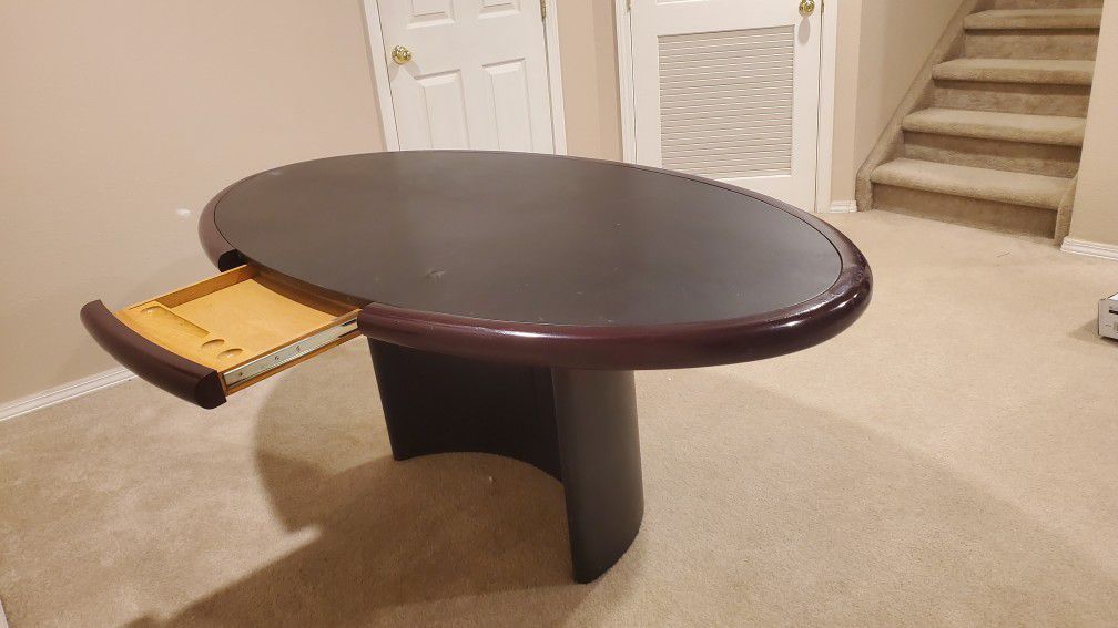 Oval Shaped Desk With Drawer OBO