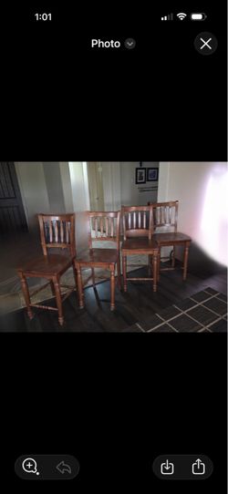 Set of 4 chairs
