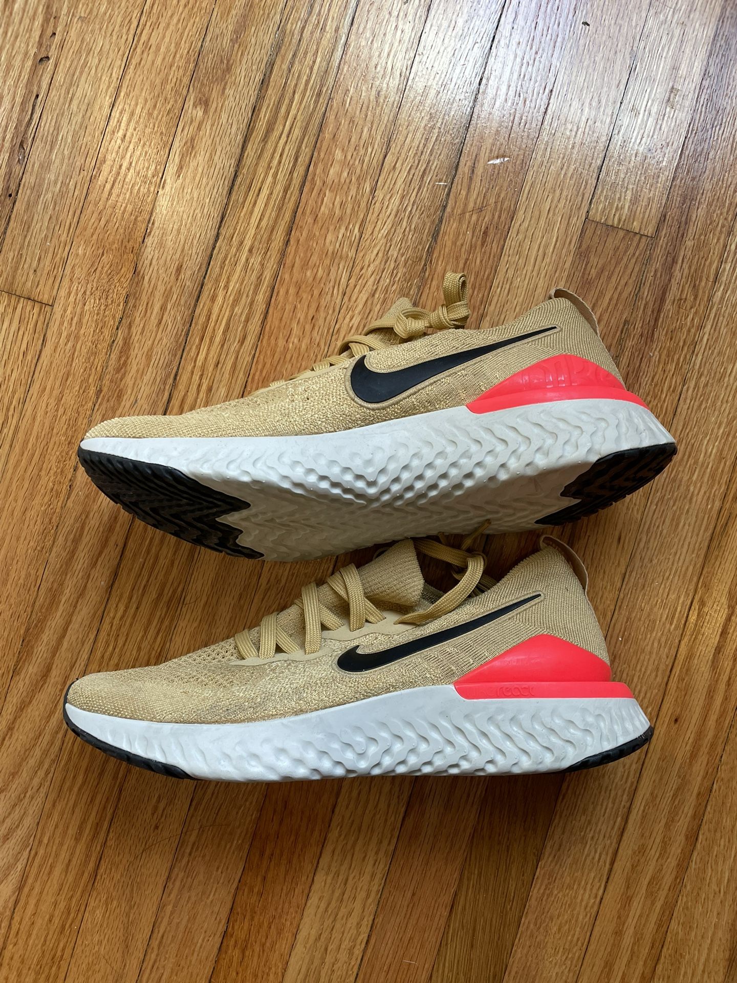 Size 8 Nike epic react flyknit 2 men new without box - Club Gold Black Red Orbit  