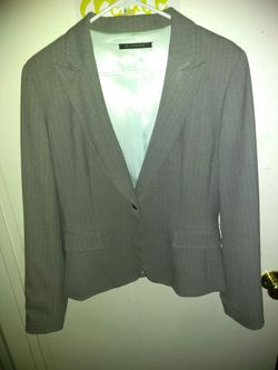 ELIE TAHARI 100% Wool