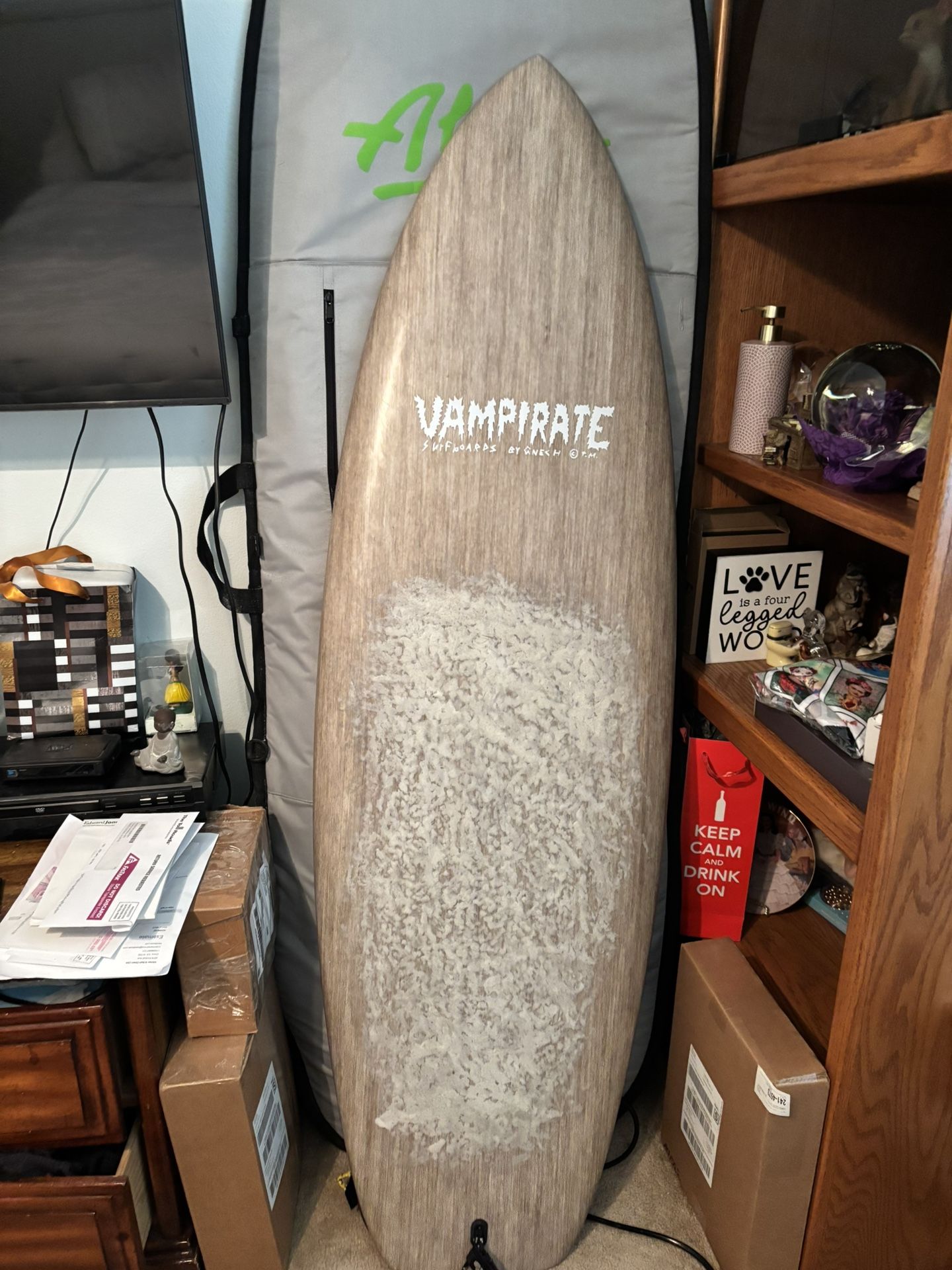 Surfboard vampirate 5’4”