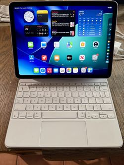 iPad Air Bundle: 11” M3 Space Grey 128GB (Wi-Fi), Magic Keyboard & Mouse