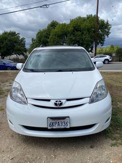 2010 Toyota Sienna
