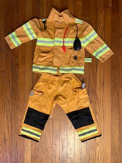 Toddler / child Halloween fireman costume (size 3/4)