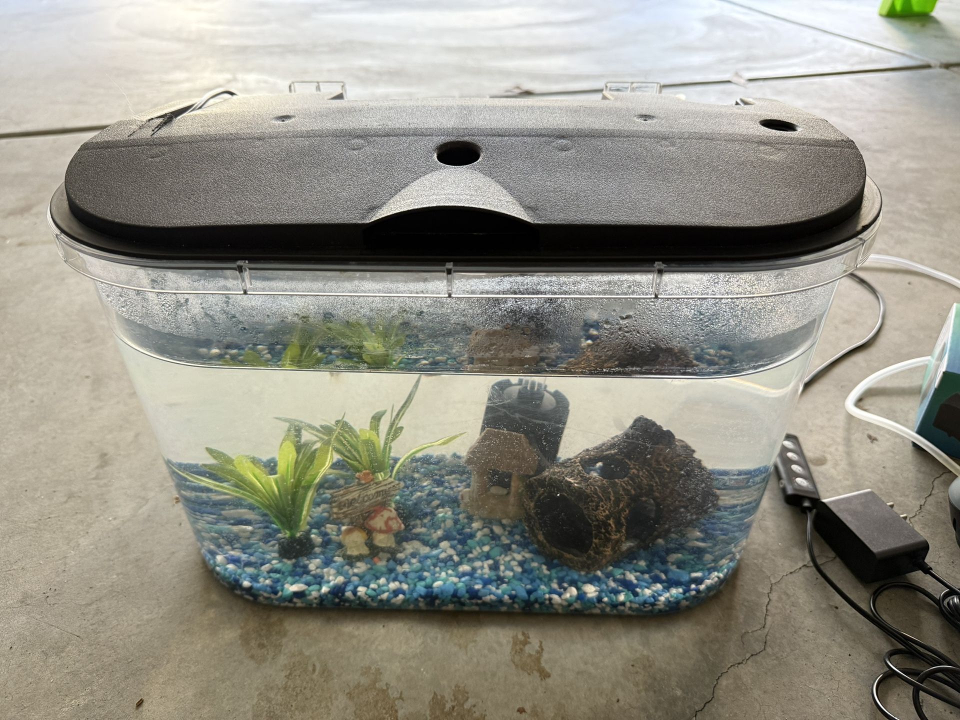 Fish Tank With Lid + Lights, Sponge Filter With Air Stone, Air Pump, Gravel And Tank Decor (fish not included)